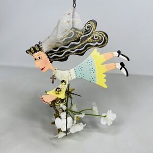 Karen Ross Fanciful Flights Silvestri First Communion GIrl Ornament Metal 2000